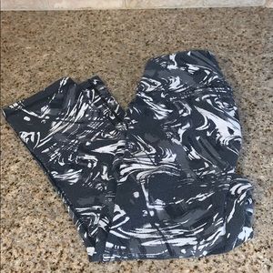 Women’s Reebok black white grey gym pants XS